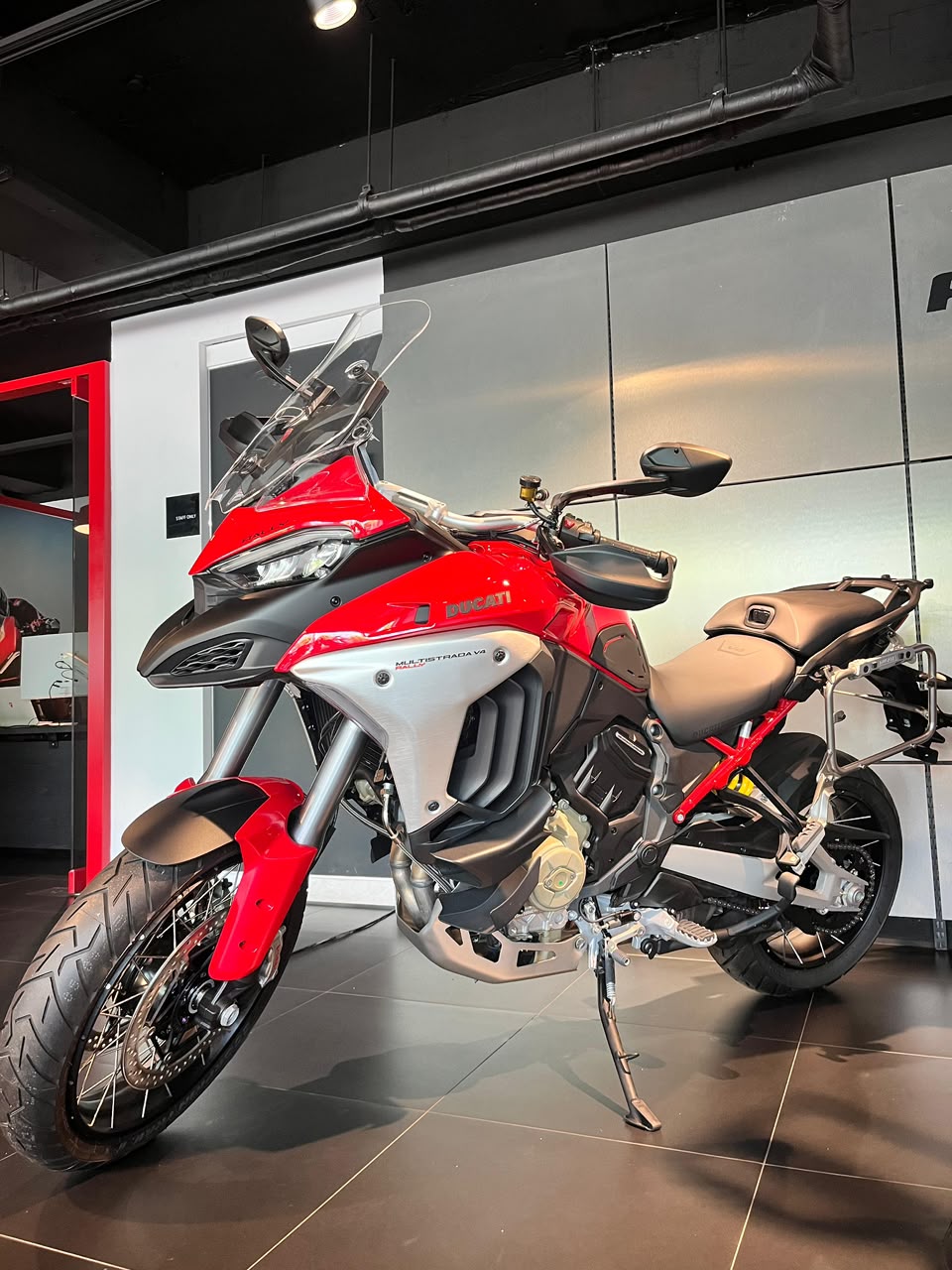 Ducati Multistrada V4